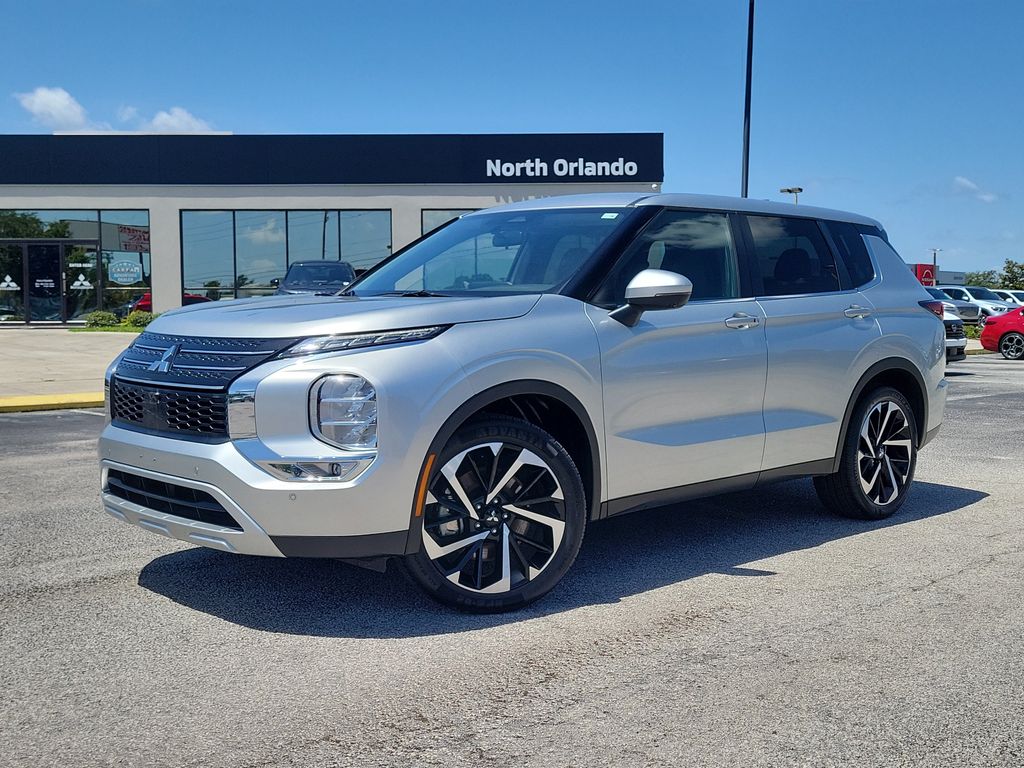 2024 Mitsubishi Outlander SE FWD