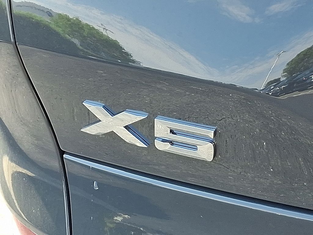 Thumbnail: 2026 BMW X5 - 5