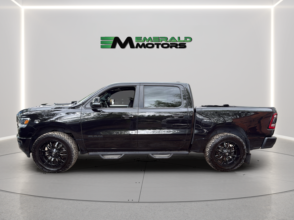 View vehicle photo 2