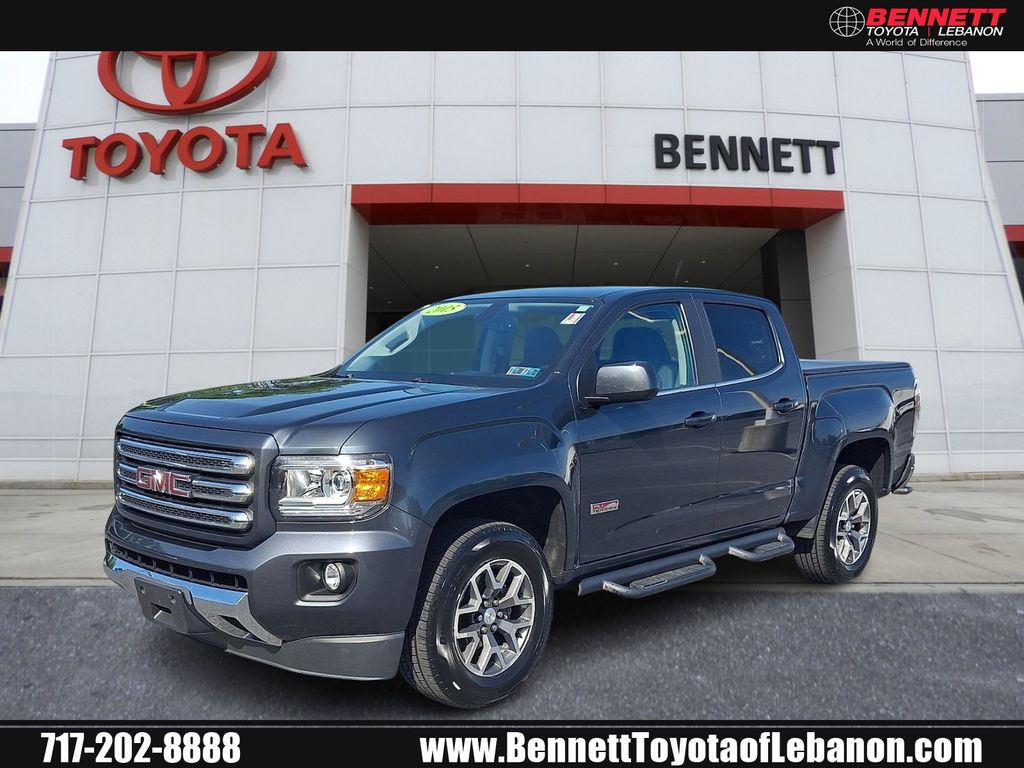 Cyber Gray Metallic 2015 GMC Canyon SLE Crew Cab 4WD Pickup Truck Four-Wheel Drive 6-Speed Automatic