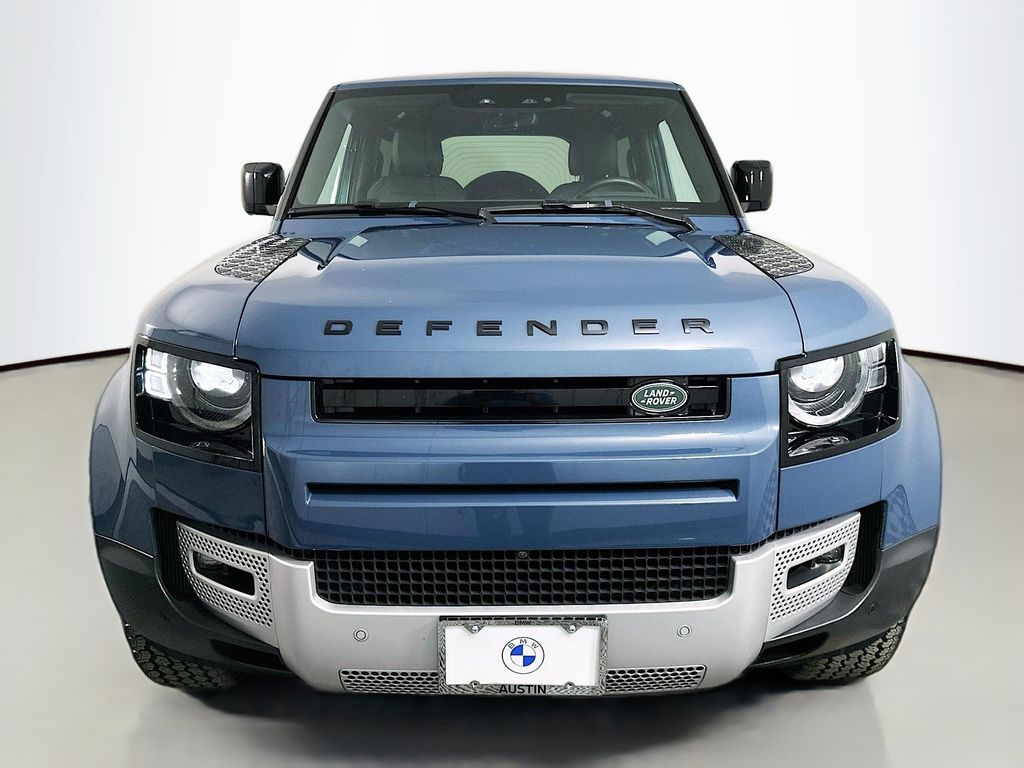 Thumbnail: 2023 Land Rover Defender - 3