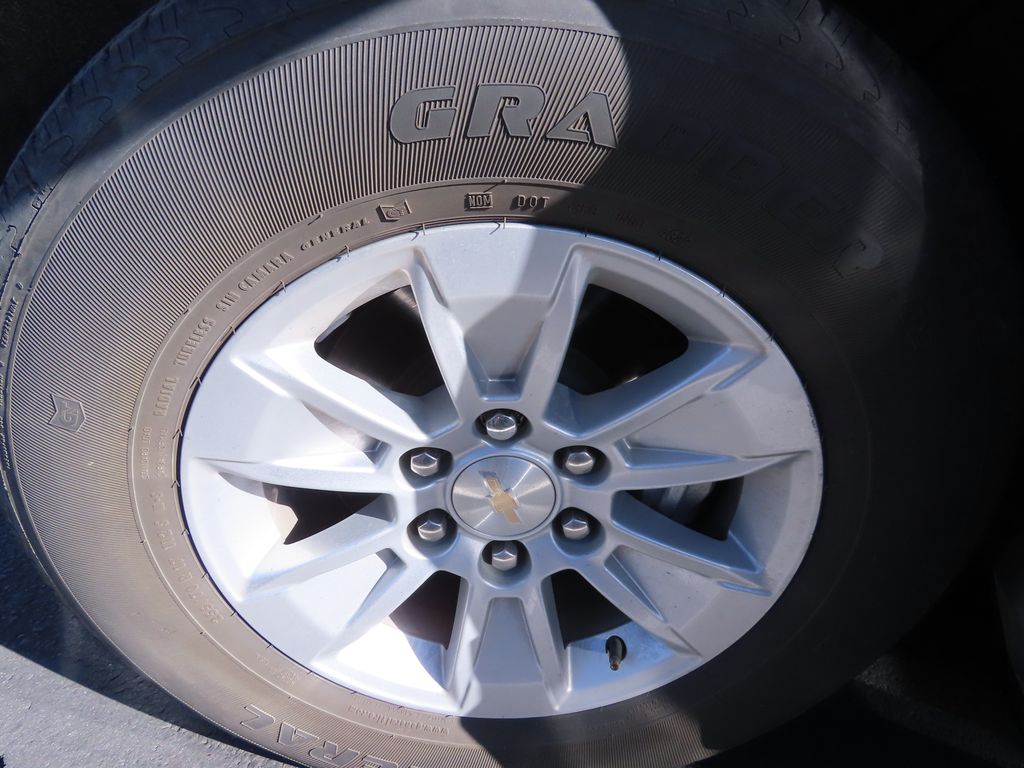 Thumbnail: 2023 Chevrolet Silverado 1500 - 14