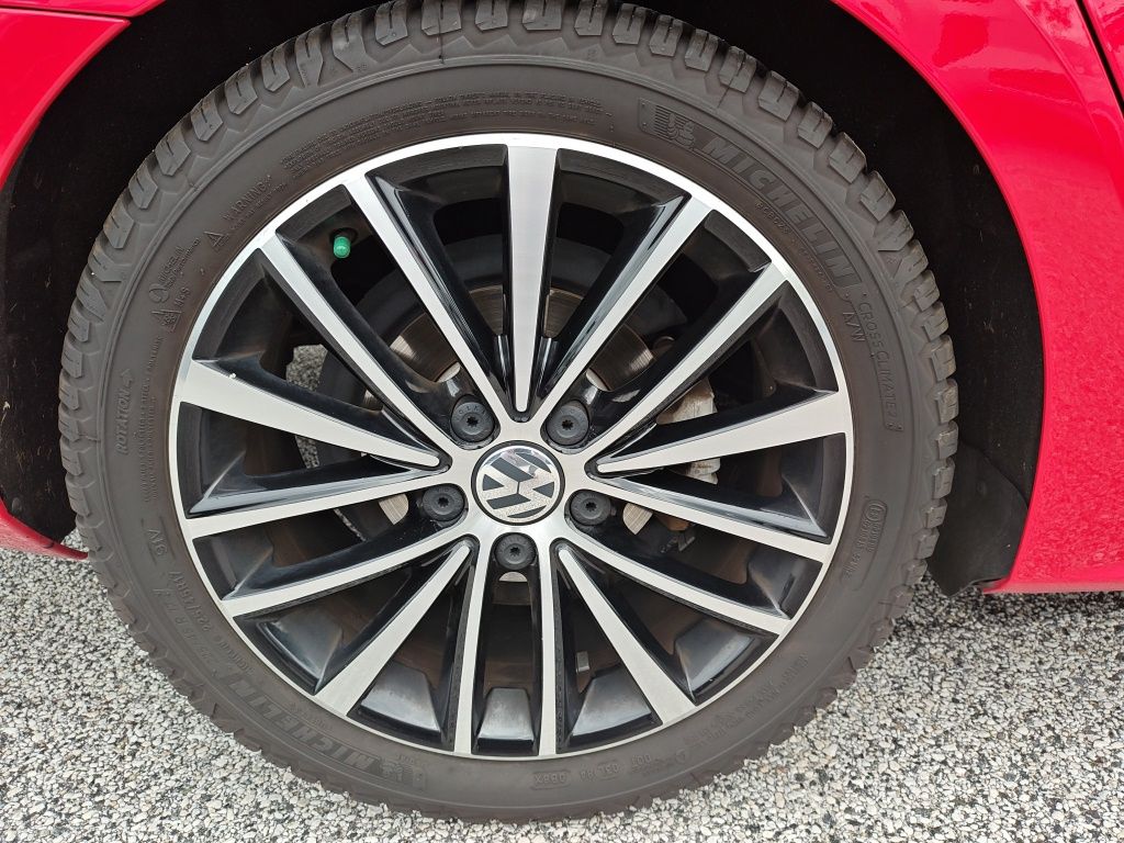 Used 2016  Volkswagen 1.8T Sport image 23