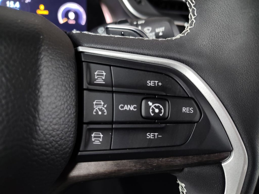 Used Car 2023 Jeep Grand Cherokee L  Limited For Sale Under $35,000 In Austin, Texas