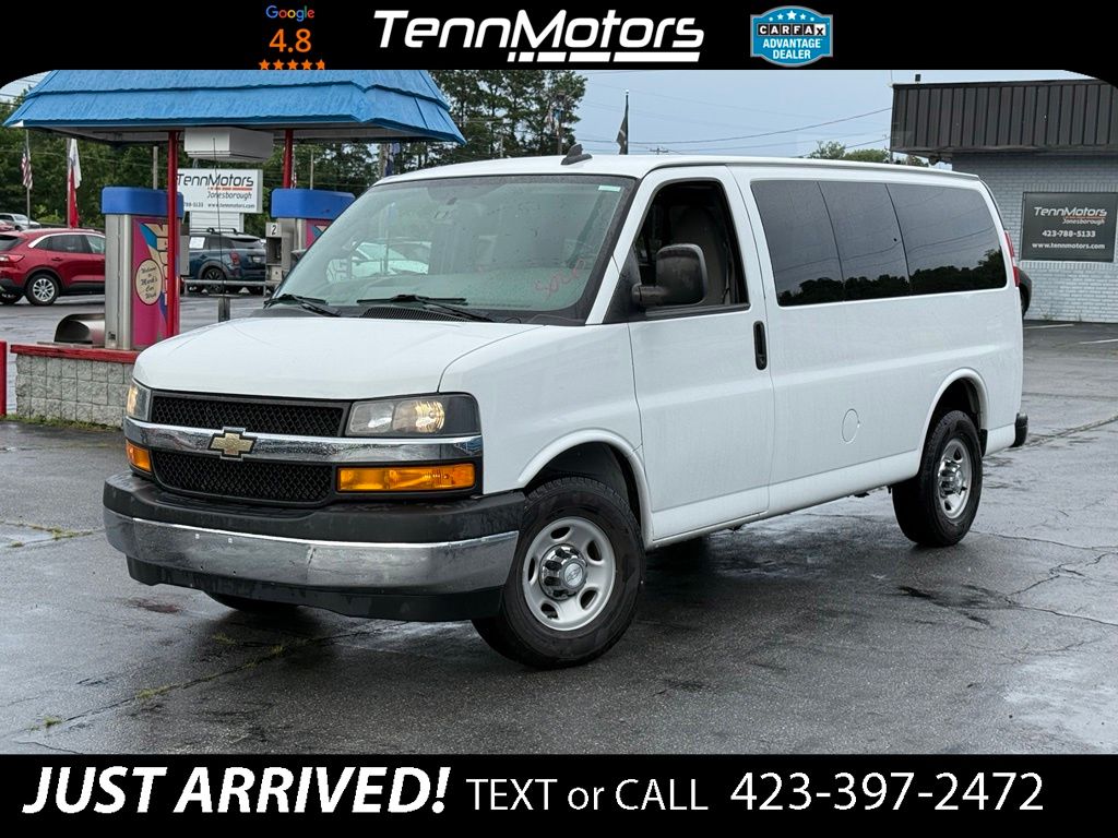 2018 Chevrolet Express 2500 LT RWD