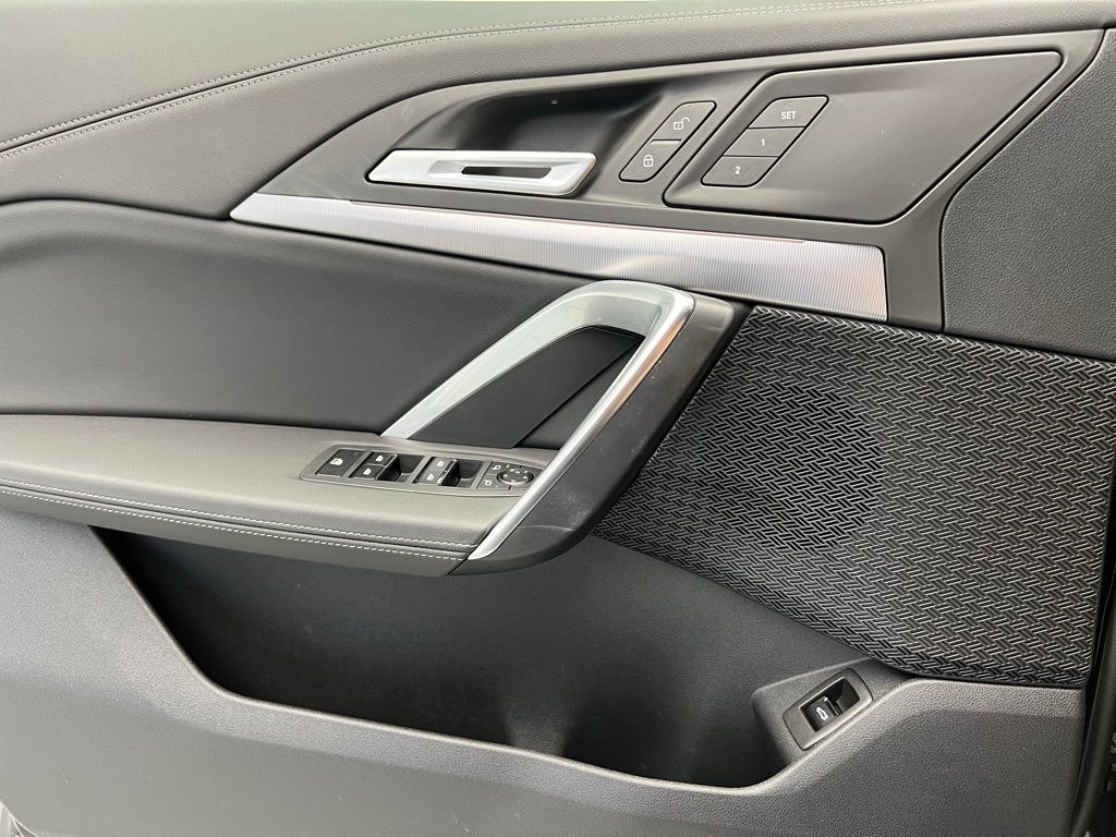 2025 BMW X1 xDrive28i 20