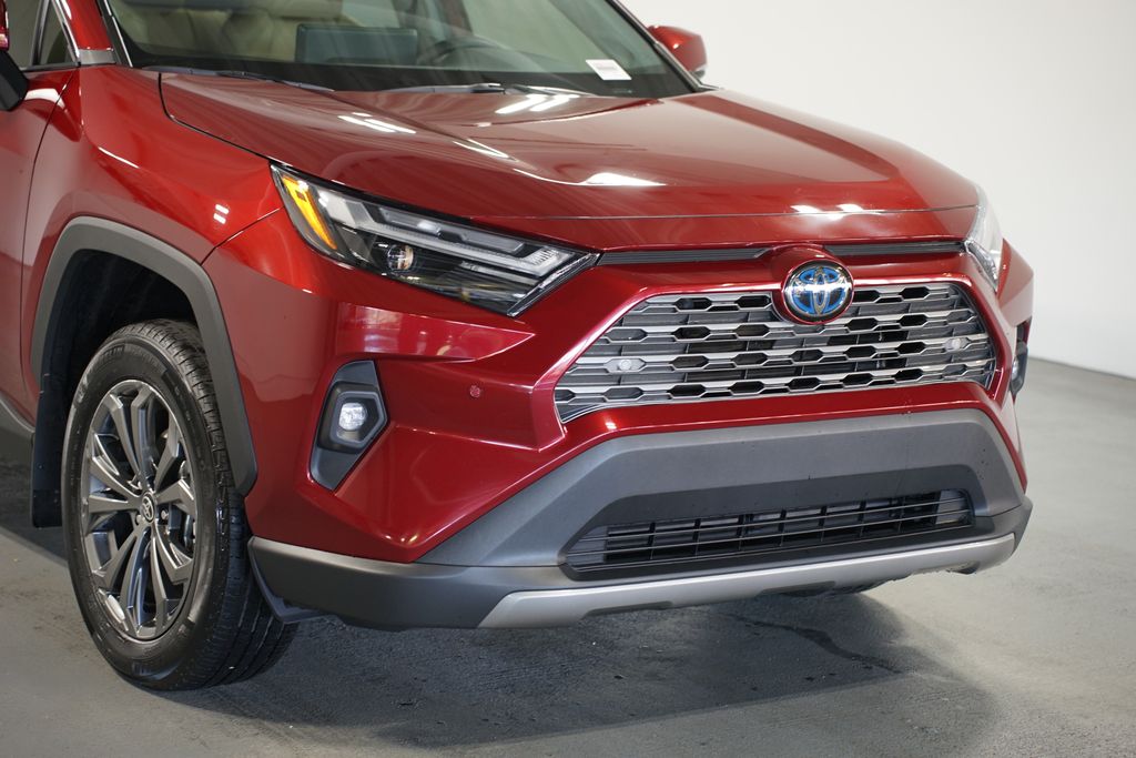 Thumbnail: 2024 Toyota RAV4 - 4