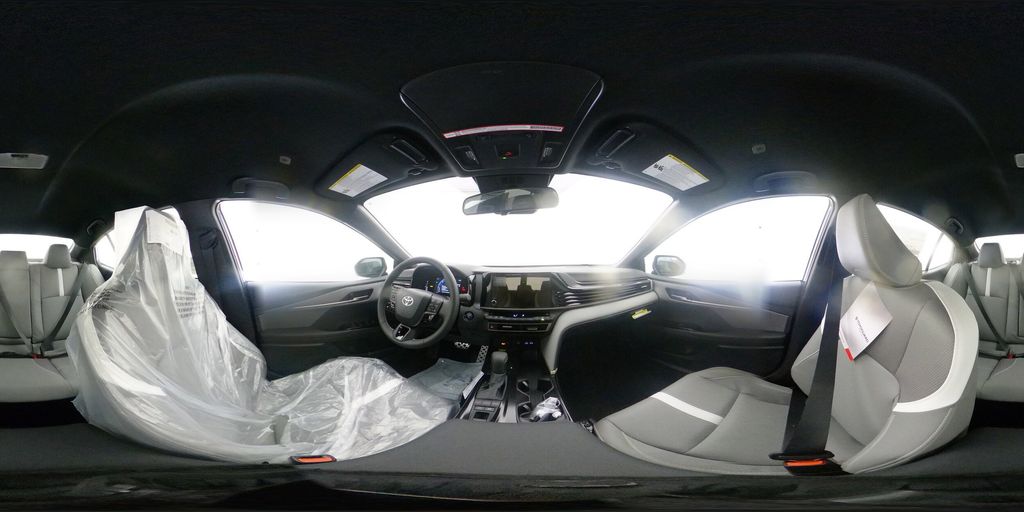2025 Toyota Camry SE 16