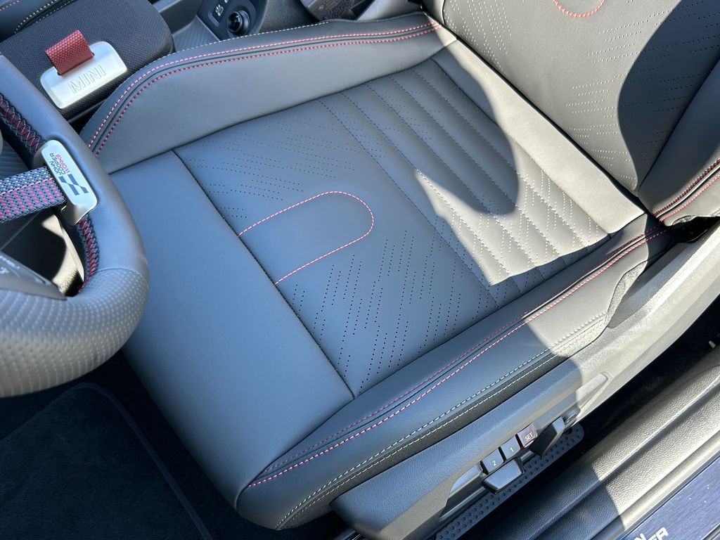 Thumbnail: 2026 MINI Cooper - 15