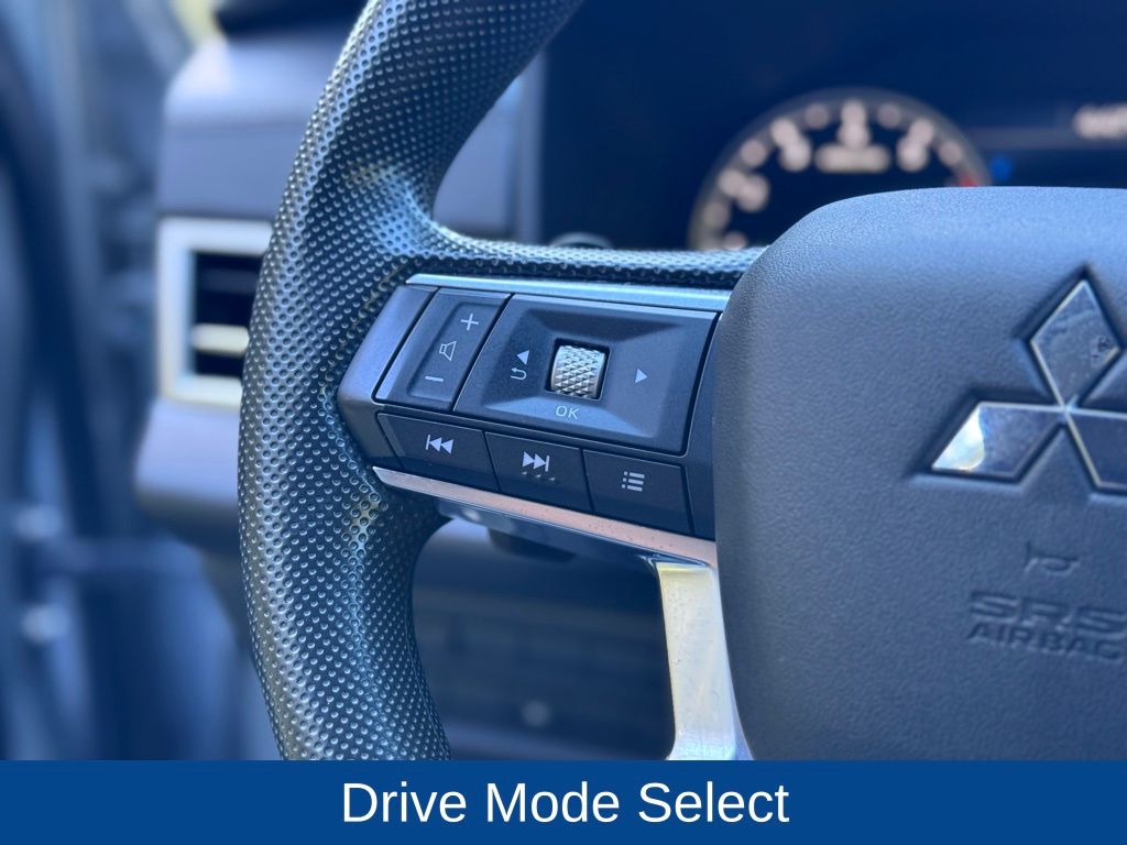 2022 Mitsubishi Outlander ES 2.5 2WD