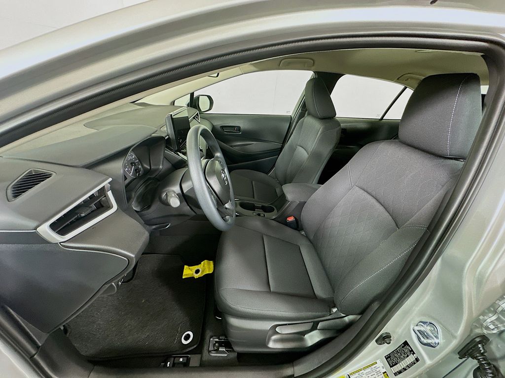 Thumbnail: 2025 Toyota Corolla - 21