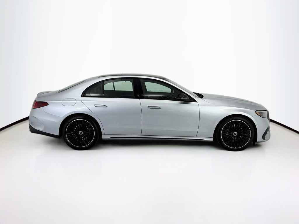 Thumbnail: 2027 Mercedes-Benz E-Class - 4