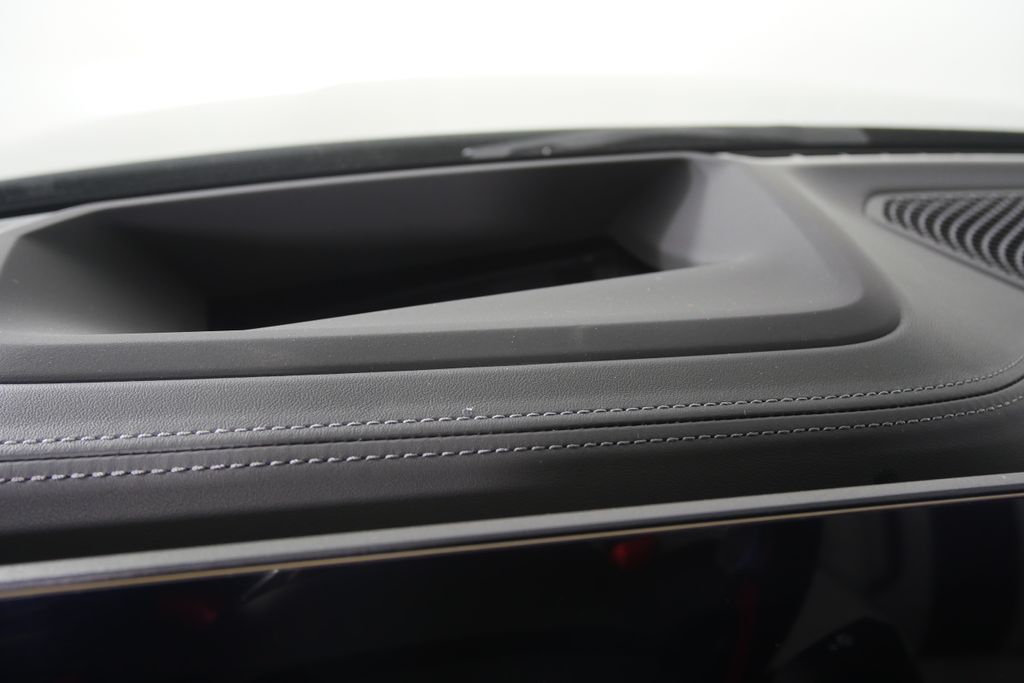 Thumbnail: 2026 BMW M3 - 23