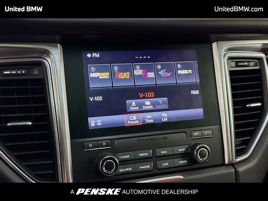 Thumbnail: 2018 Porsche Macan - 8