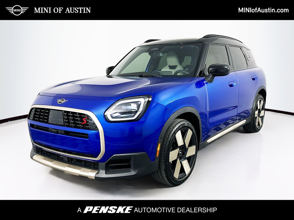 2025 MINI Cooper Countryman Base Hero Image