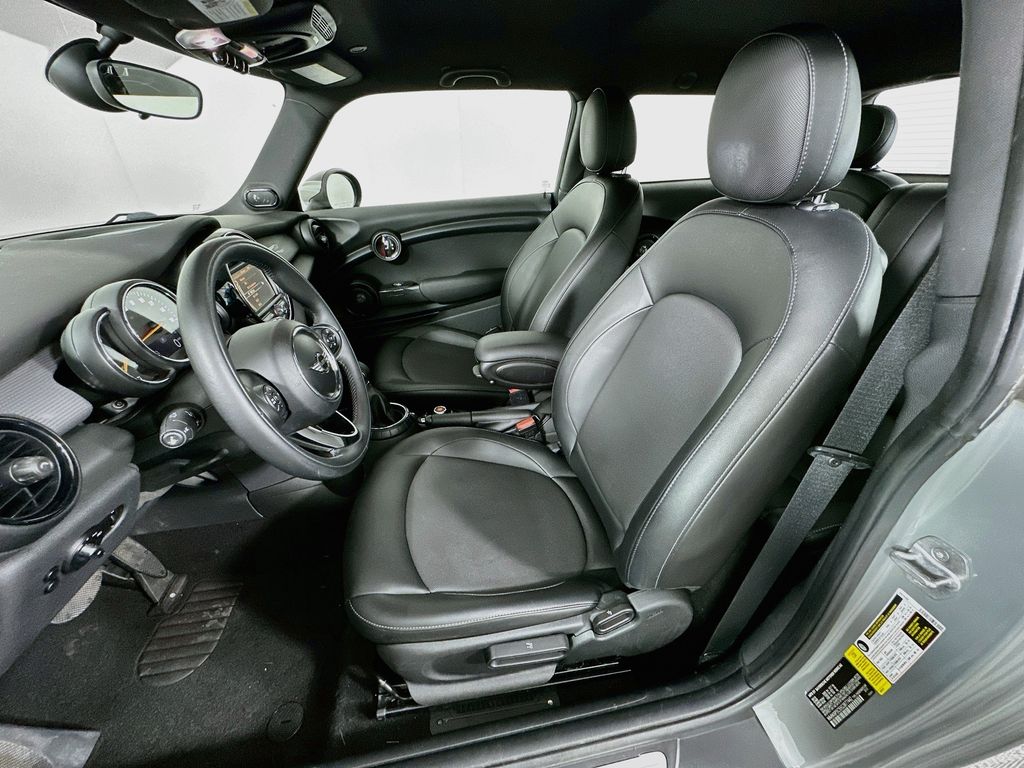Thumbnail: 2016 MINI Cooper - 20