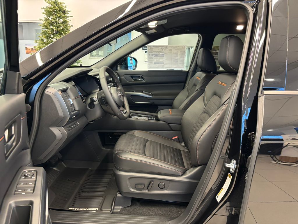2025 Nissan Pathfinder Rock Creek