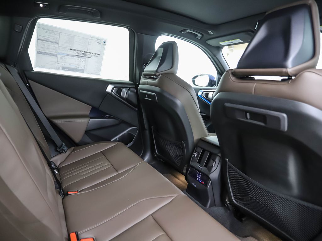 Thumbnail: 2026 BMW X3 - 25