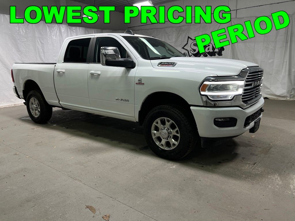 Bright White Clearcoat 2024 RAM 2500 Laramie Crew Cab 4WD Pickup Truck Four-Wheel Drive 6-Speed Automatic