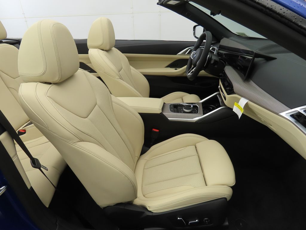 Thumbnail: 2026 BMW 4 Series - 27