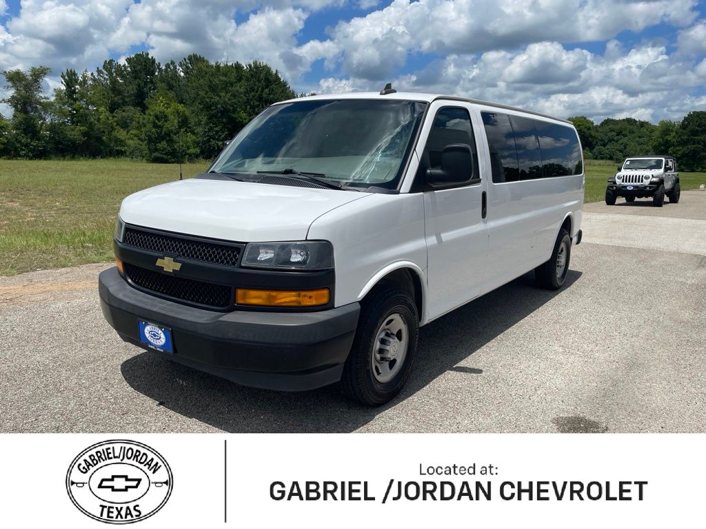 Summit White 2020 Chevrolet Express Van Rear-Wheel Drive 6-Speed Automatic Overdrive