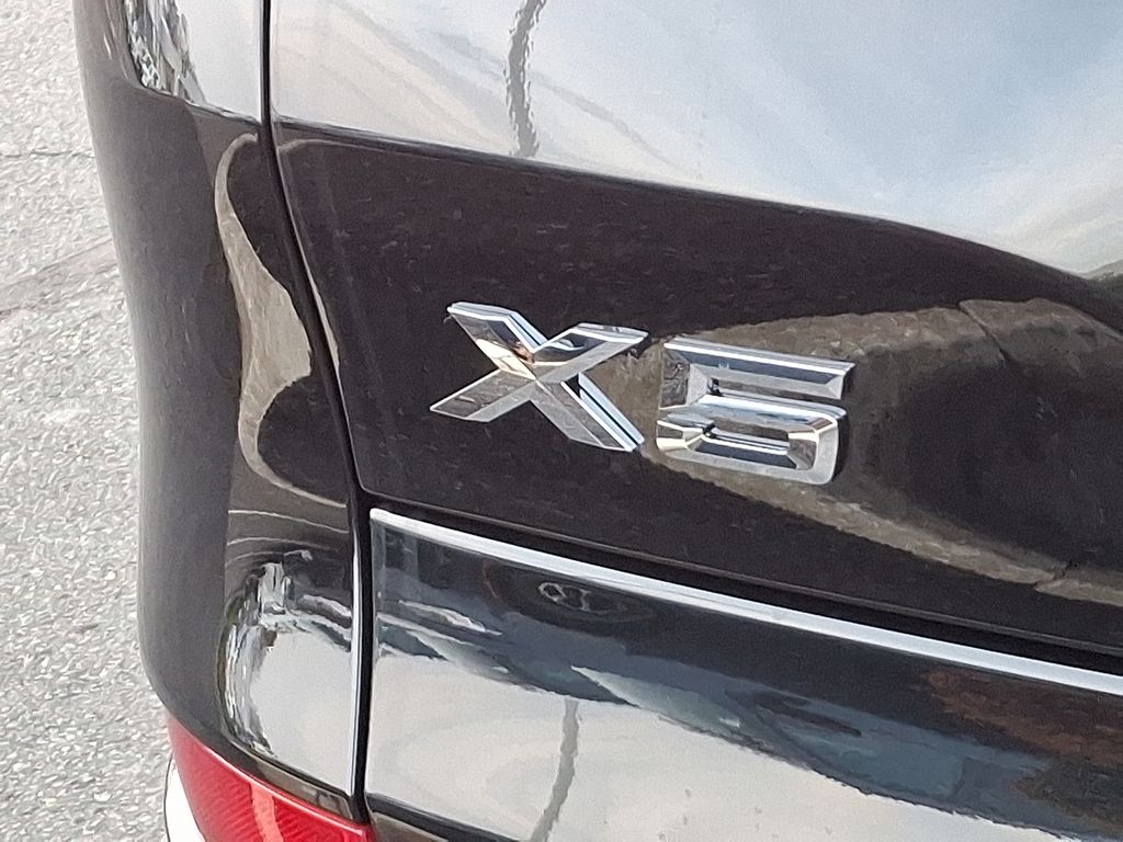 Thumbnail: 2026 BMW X5 - 11