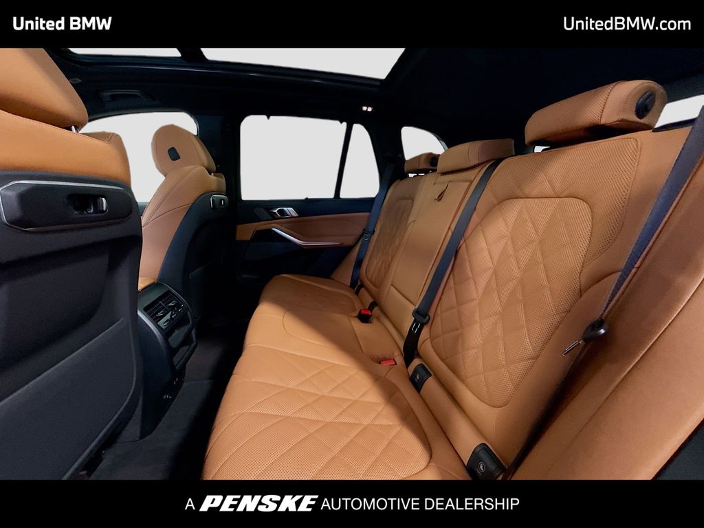 Thumbnail: 2026 BMW X5 - 13