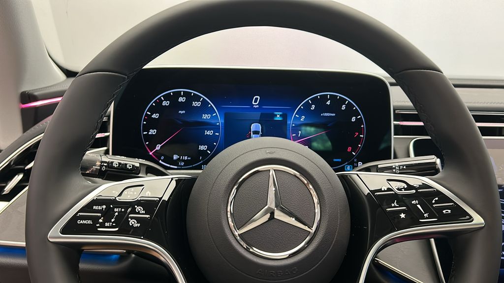 2025 Mercedes-Benz E-Class E 450 13