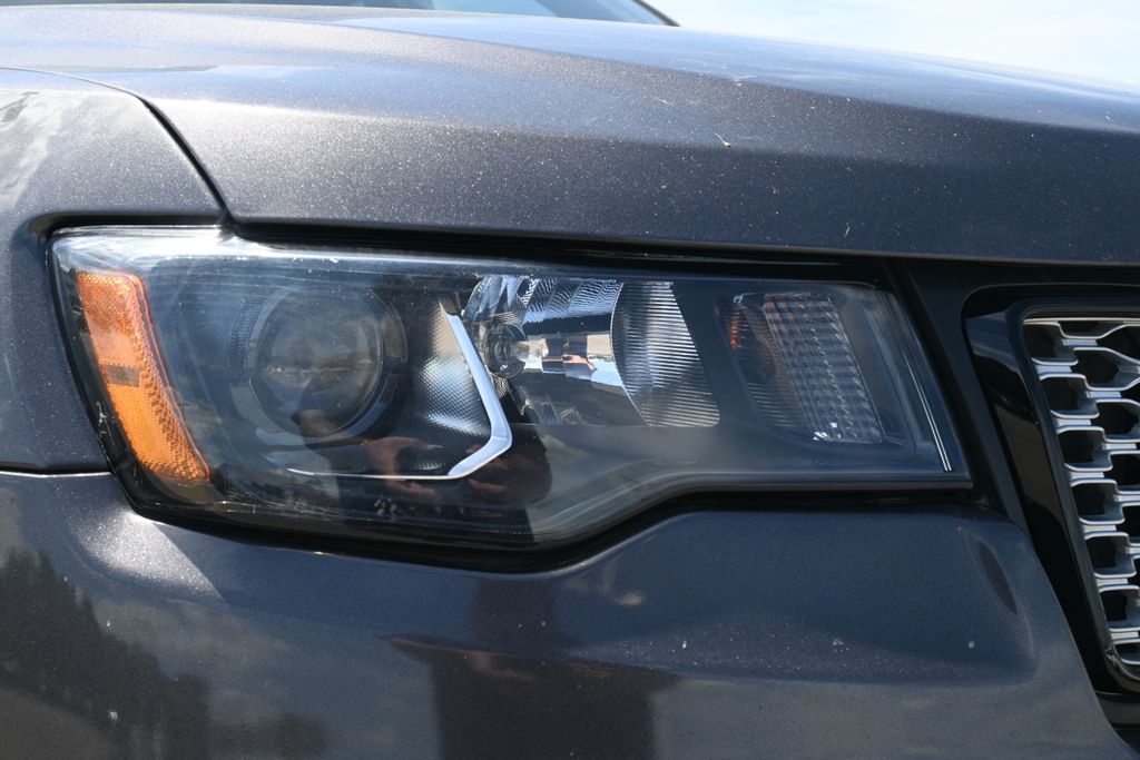 2020 Jeep Grand Cherokee Altitude Gray at Emmons Autoplex