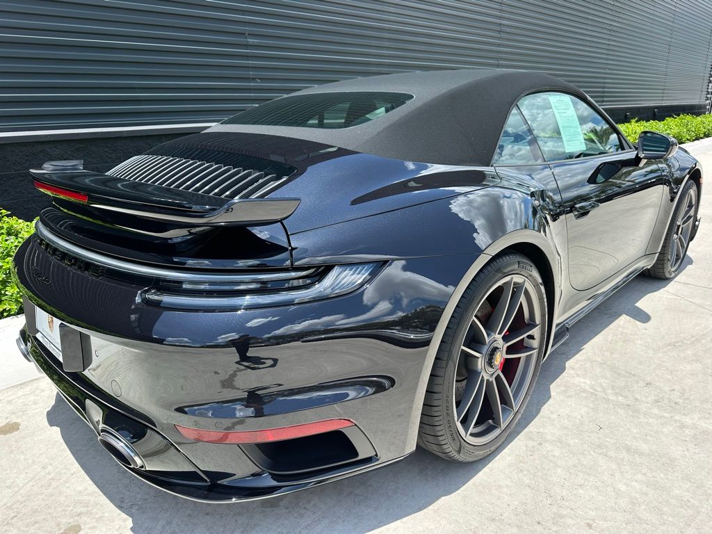 2025 Porsche 911 Turbo 9