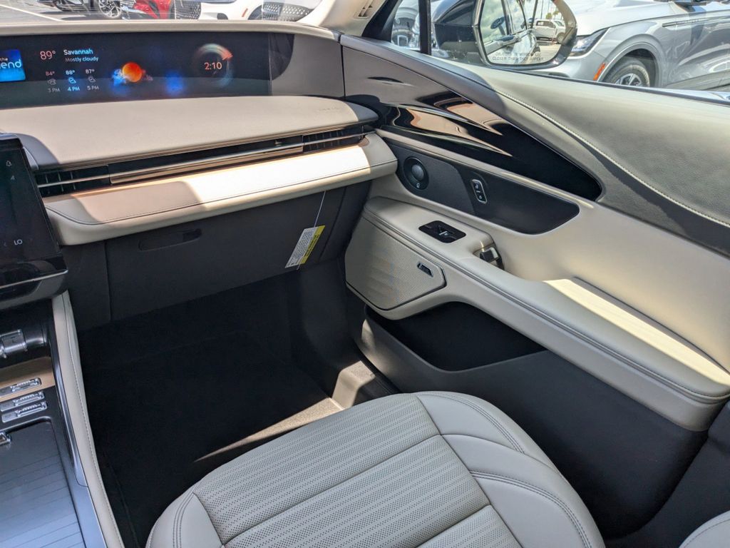 2025 Lincoln Nautilus Reserve