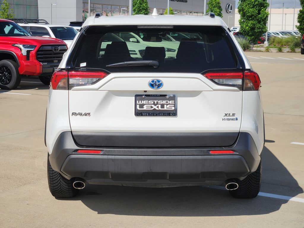 2020 Toyota RAV4 Hybrid XLE White at Community Toyota