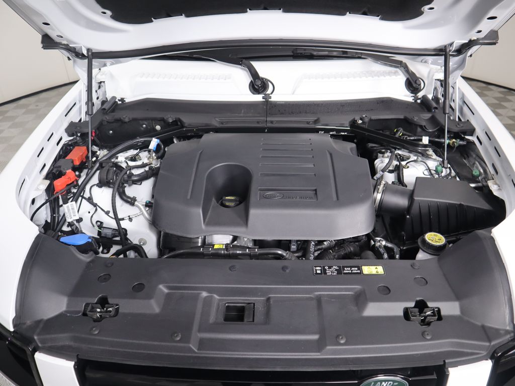 Thumbnail: 2025 Land Rover Defender - 31