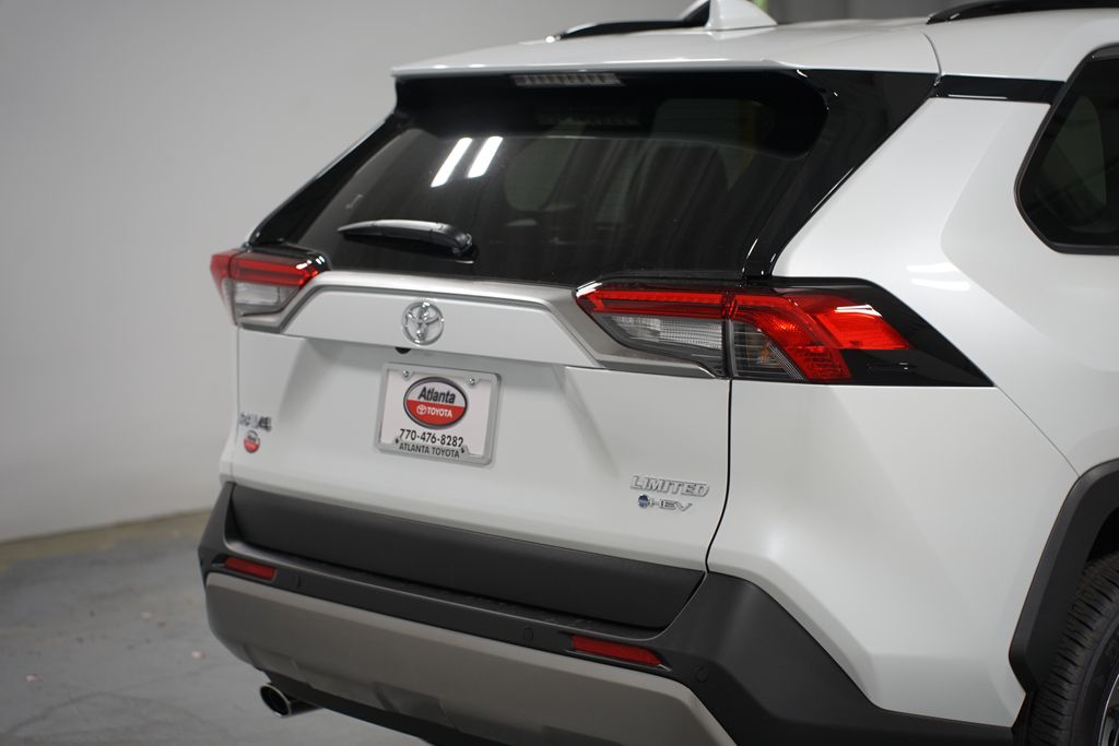 2025 Toyota RAV4 Limited 9