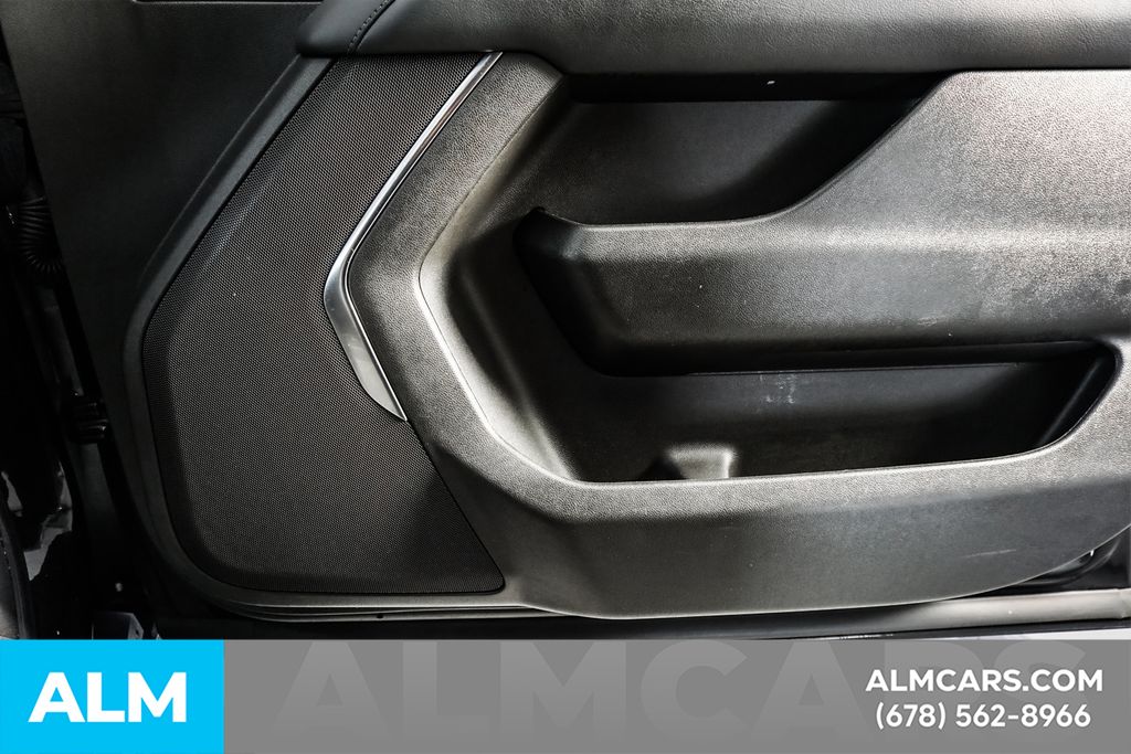 Used 2025 Black Chevrolet LT image 47