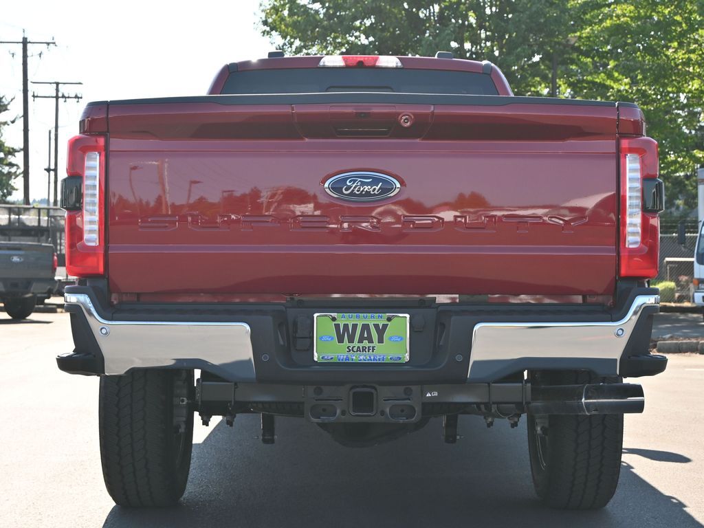 2025 Ford F-350 Super Duty Lariat