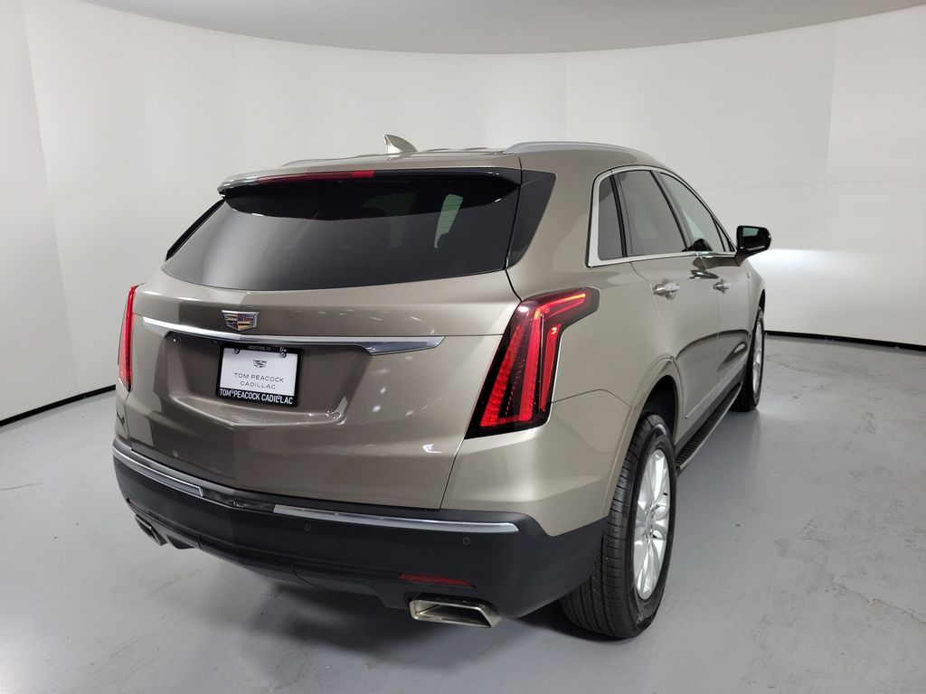 2023 Cadillac XT5 Luxury - 3