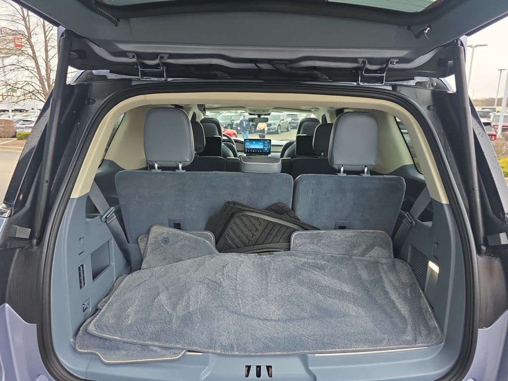 Used 2022 Blue Lincoln Black Label image 10