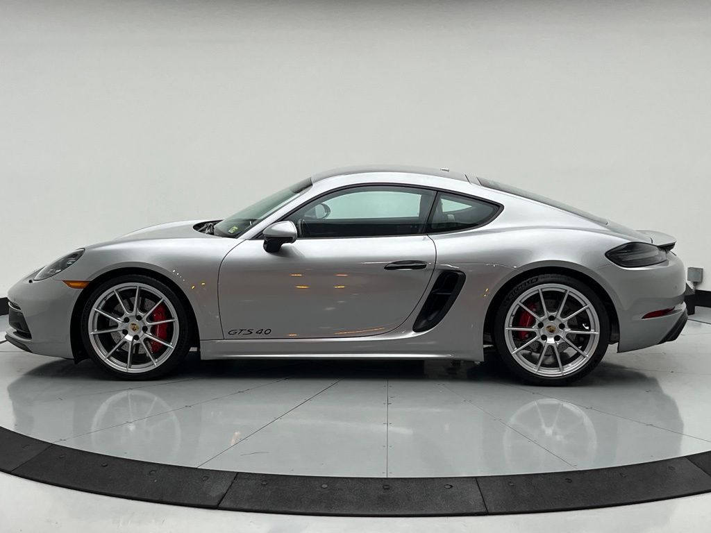 Thumbnail: 2024 Porsche 718 Cayman - 2