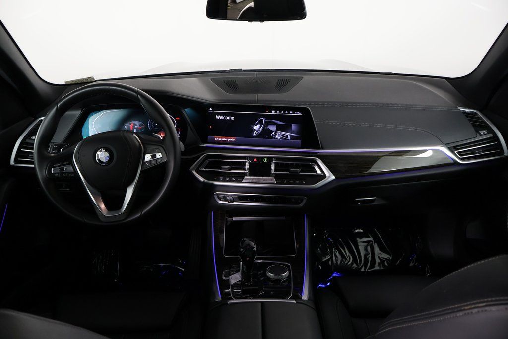 Thumbnail: 2020 BMW X5 - 8