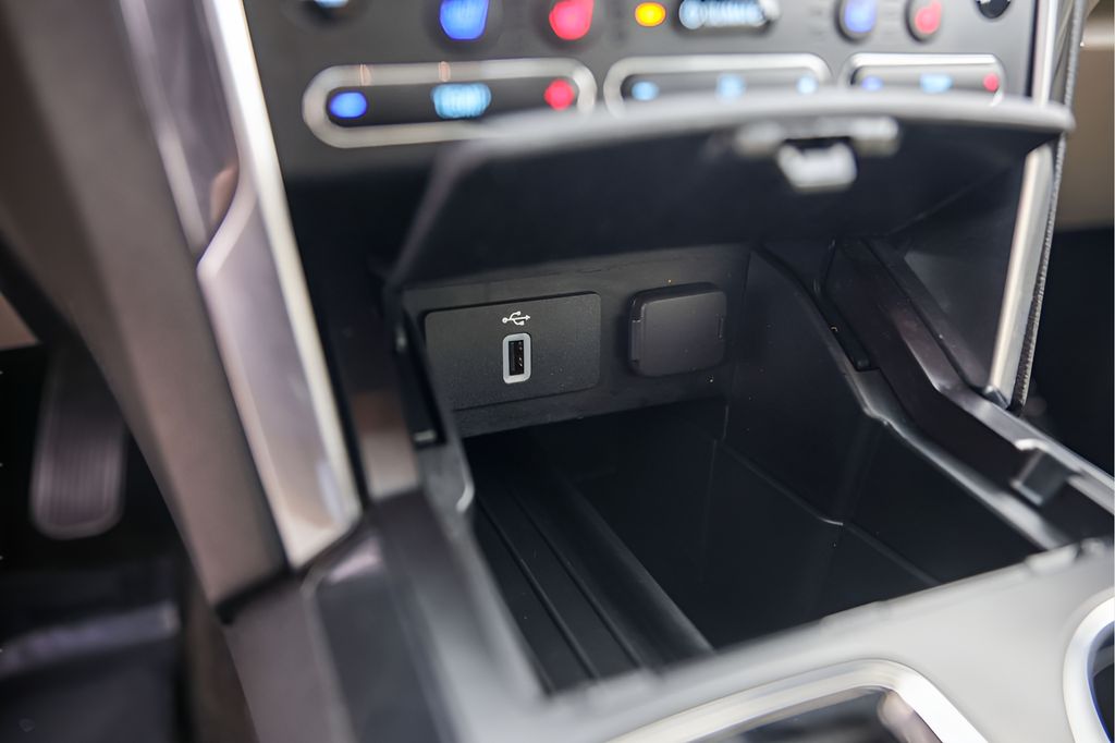 Used Car 2018 Ford Explorer  Limited For Sale Under $25,000 In Austin, Texas