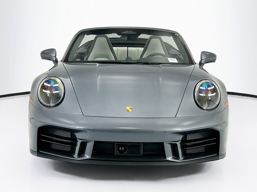 Thumbnail: 2026 Porsche 911 - 10