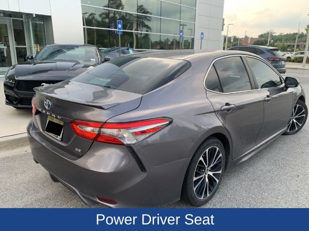 2018 Toyota Camry Hybrid SE
