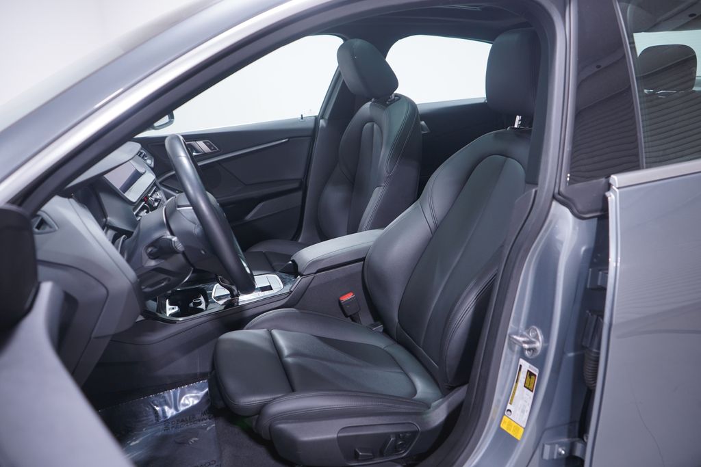 Thumbnail: 2023 BMW 2 Series - 7