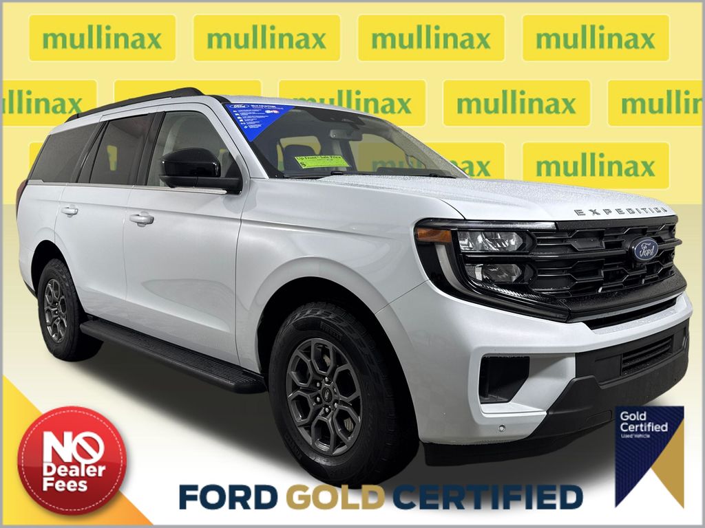 Space Silver Metallic 2025 Ford Expedition SUV / Crossover 4X2 Automatic