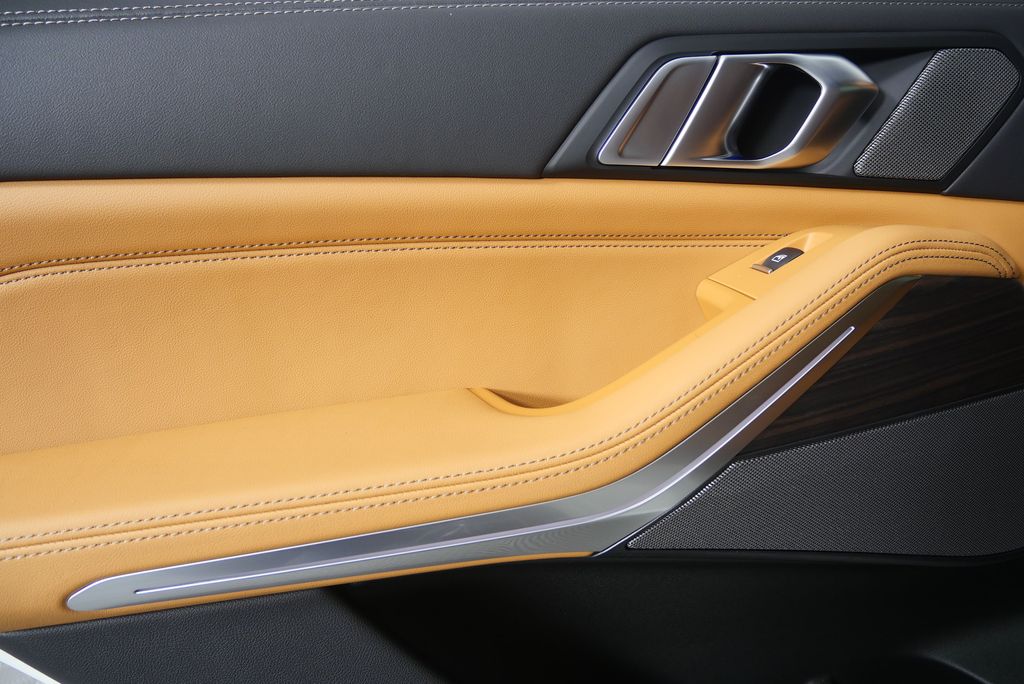 Thumbnail: 2026 BMW X5 - 14