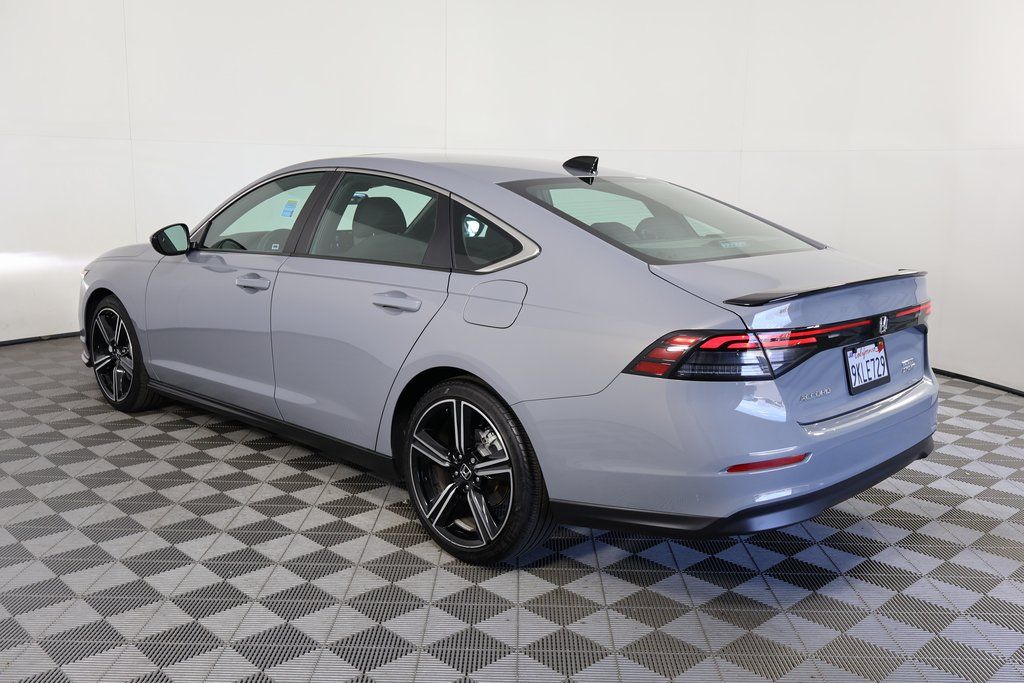 Thumbnail: 2024 Honda Accord - 6