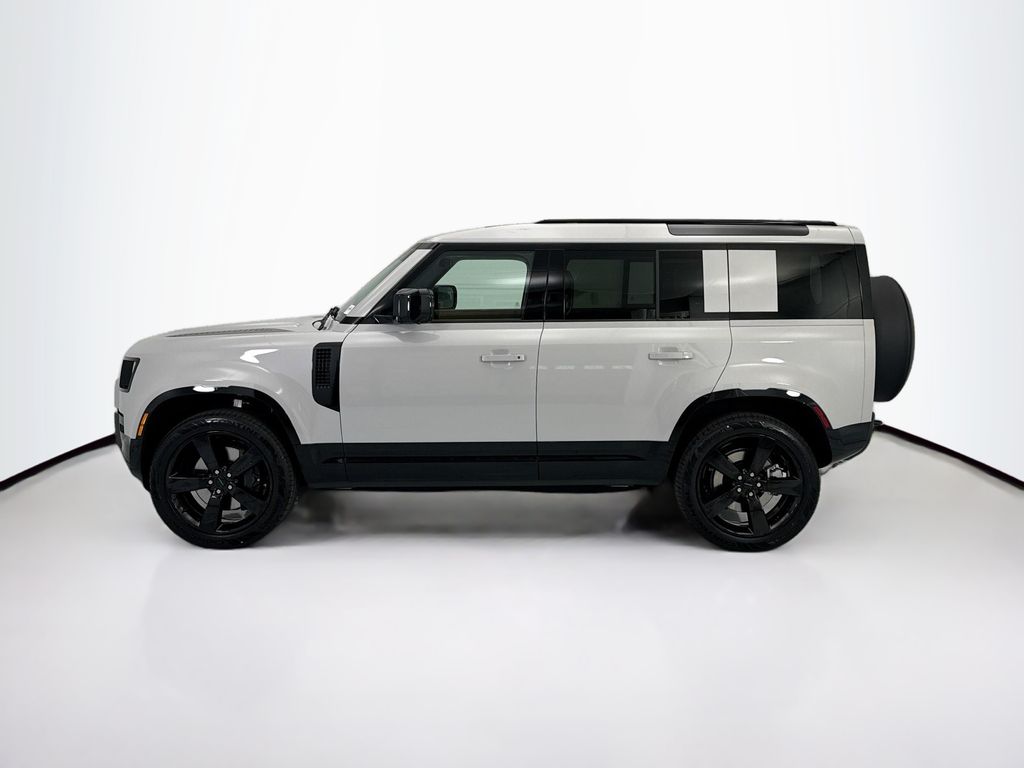 Thumbnail: 2026 Land Rover Defender - 8