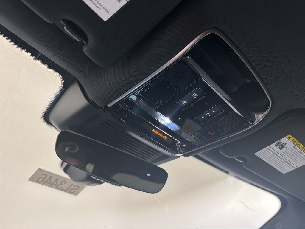 New 2026 White Land Rover SE image 18