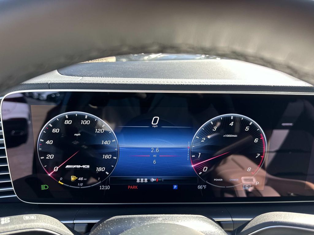 Thumbnail: 2026 Mercedes-Benz GLE - 24